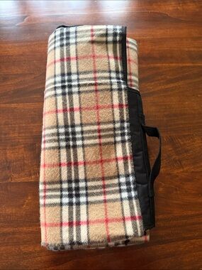 Nova check picnic blanket beach mat